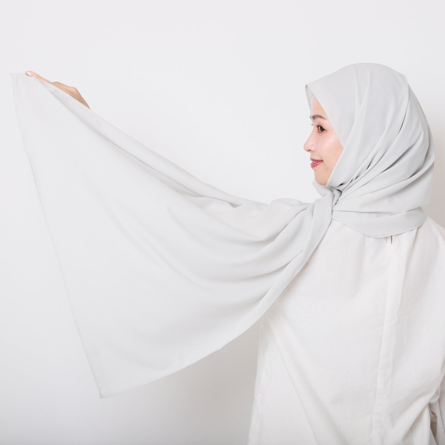 Sakura Crepe Ginnezu Shawl (Silver Grey)