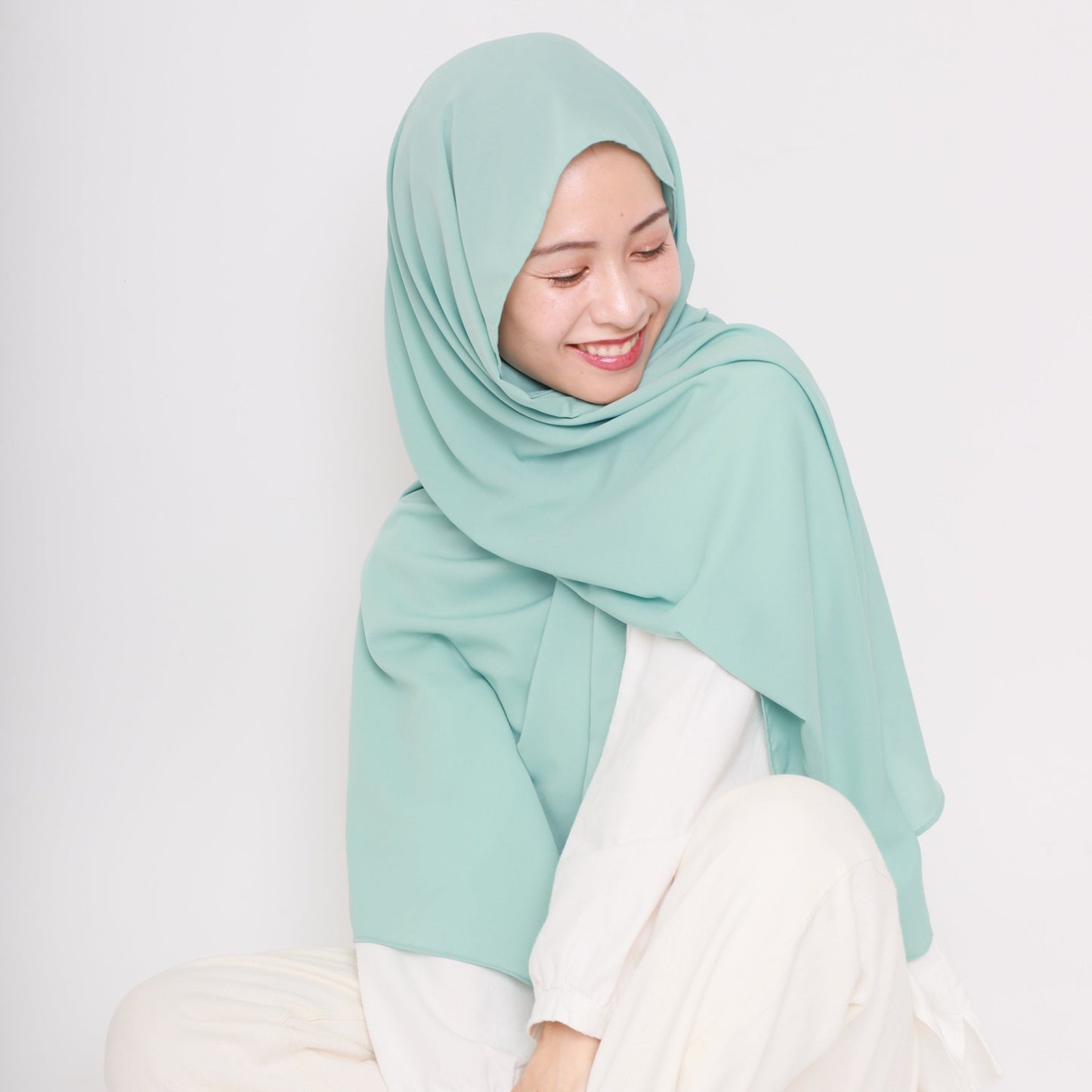 Sakura Crepe Sabiseiji Shawl (Grey Mint)